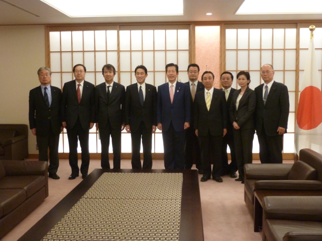 広島県議団 写真