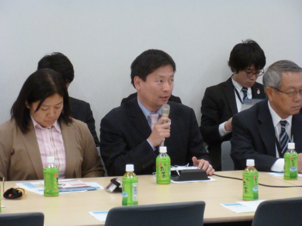 日本パラリンピアンズ協会 河合会長 写真