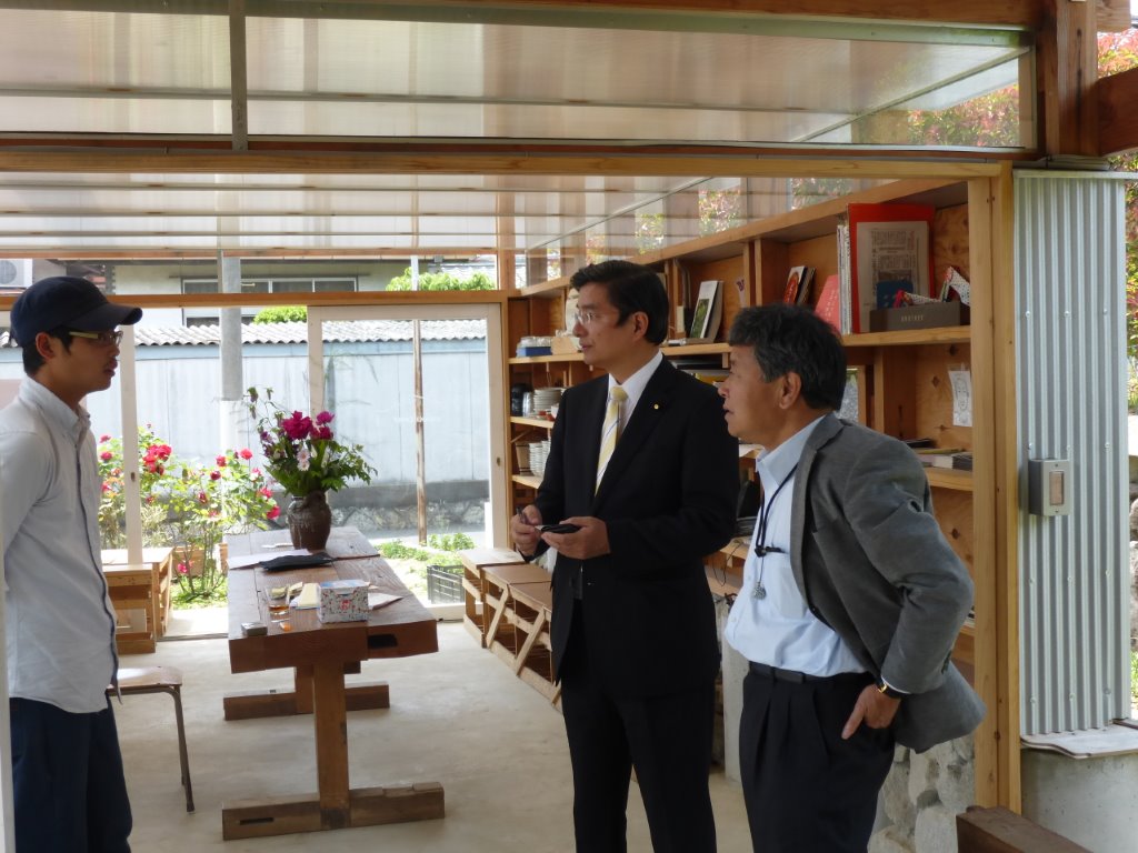地域おこし隊 向井さん 写真