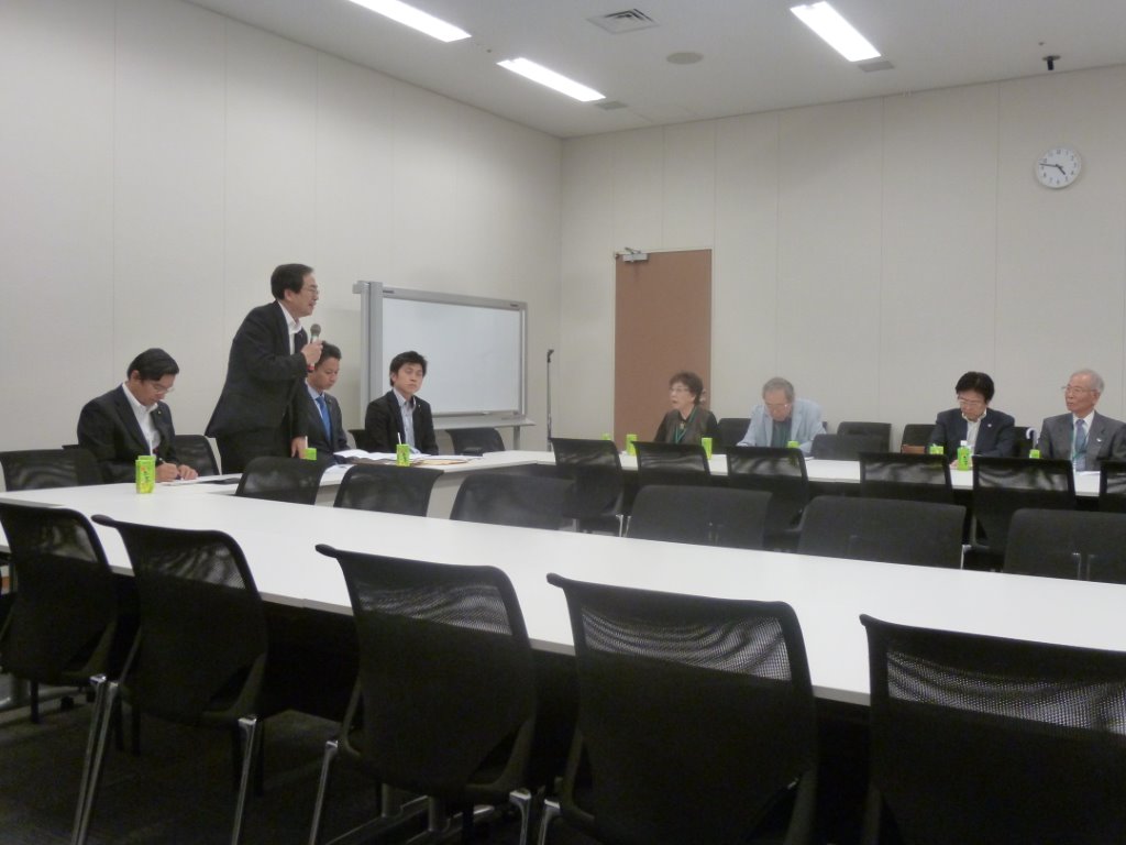 斉藤幹事長代行 写真