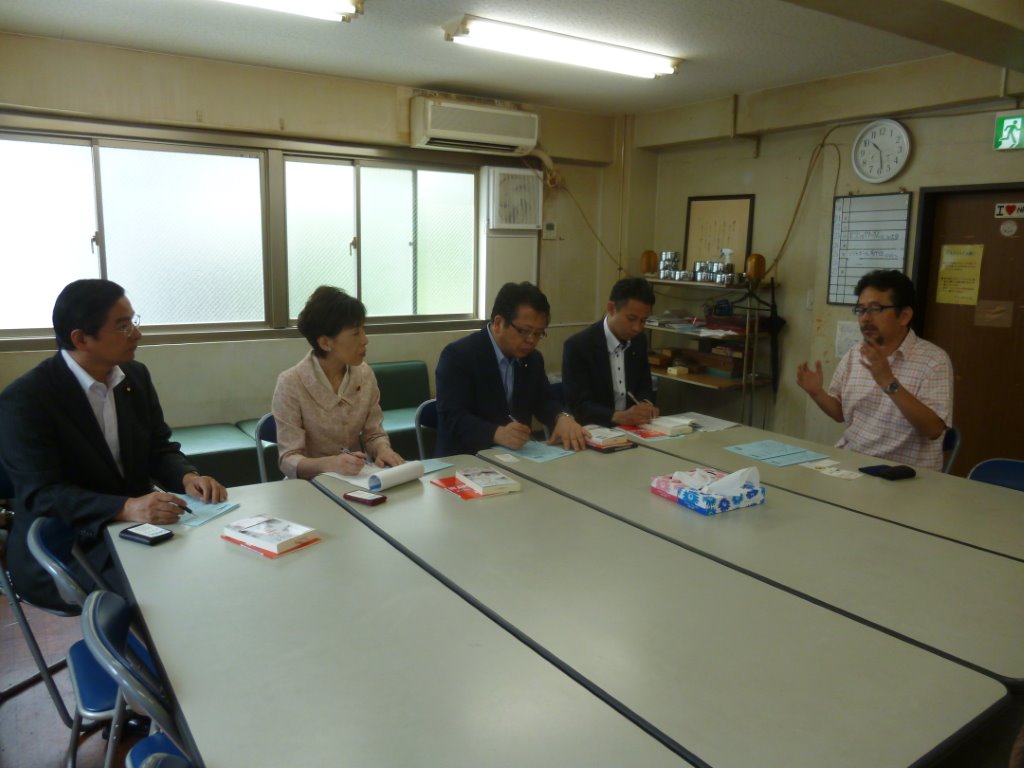 東京ダルク(荒川区)森田氏から活動の状況等伺いました 写真