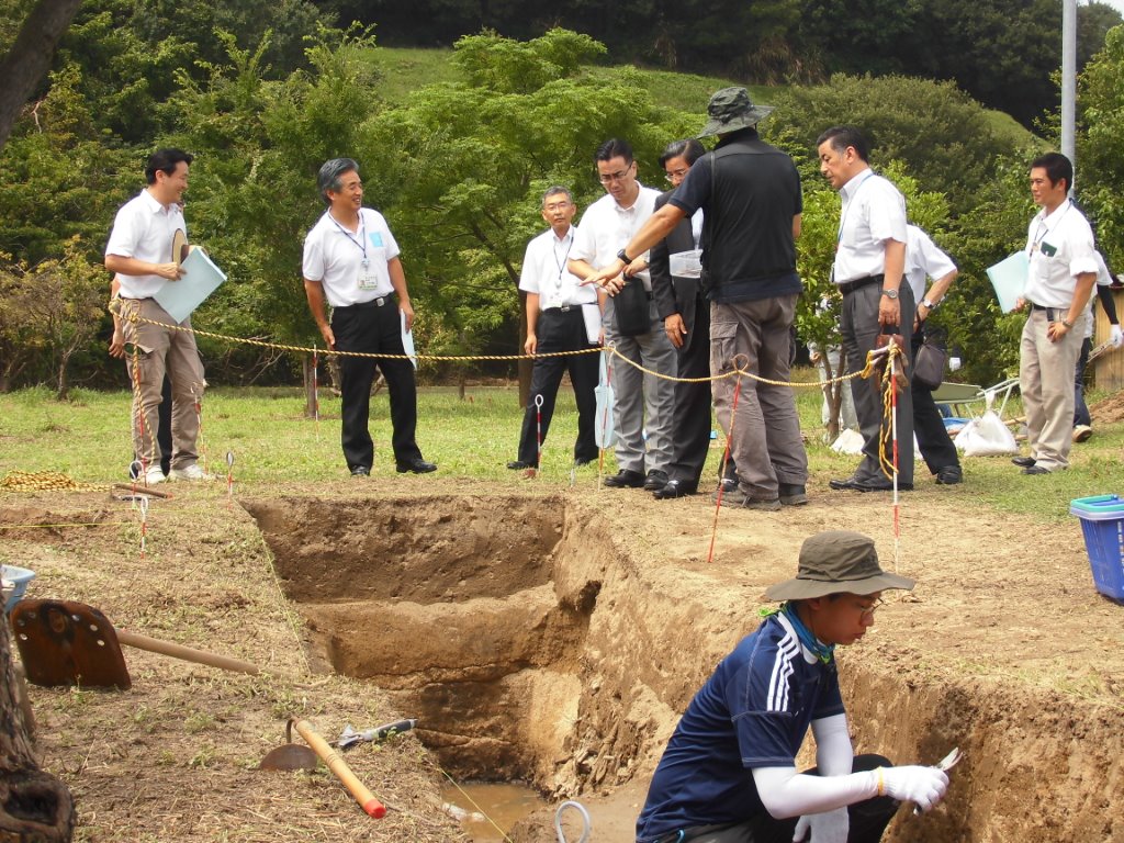 発掘現場 写真