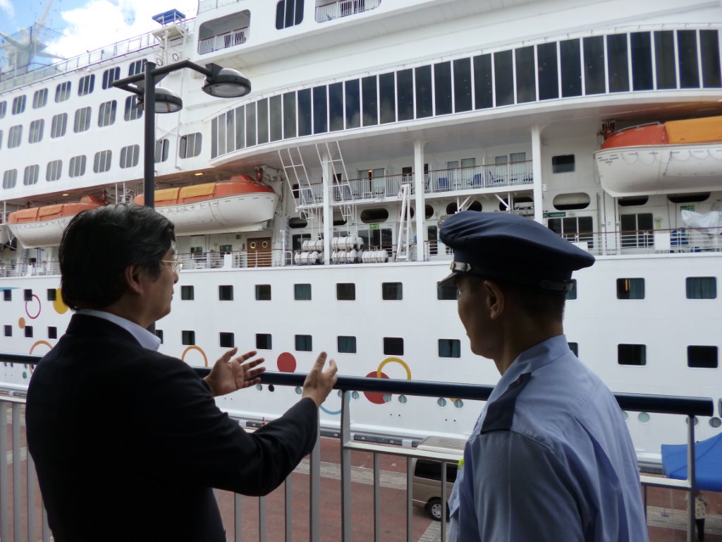 定期クルーズ船 写真