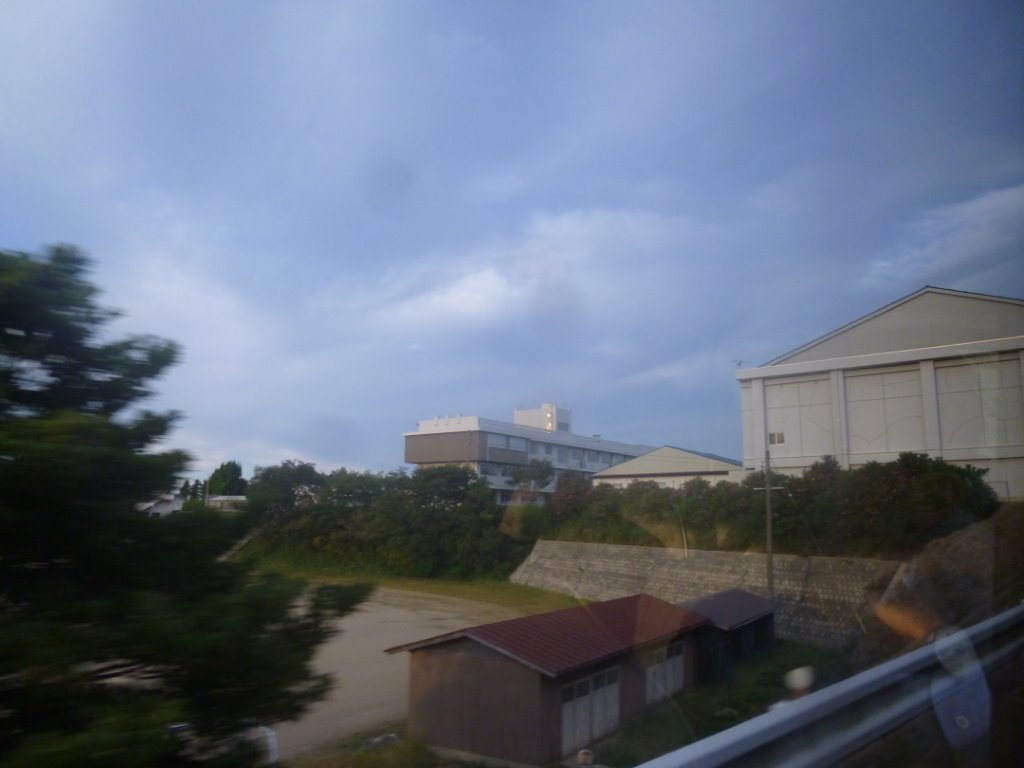 島根県立隠岐島前高校 写真