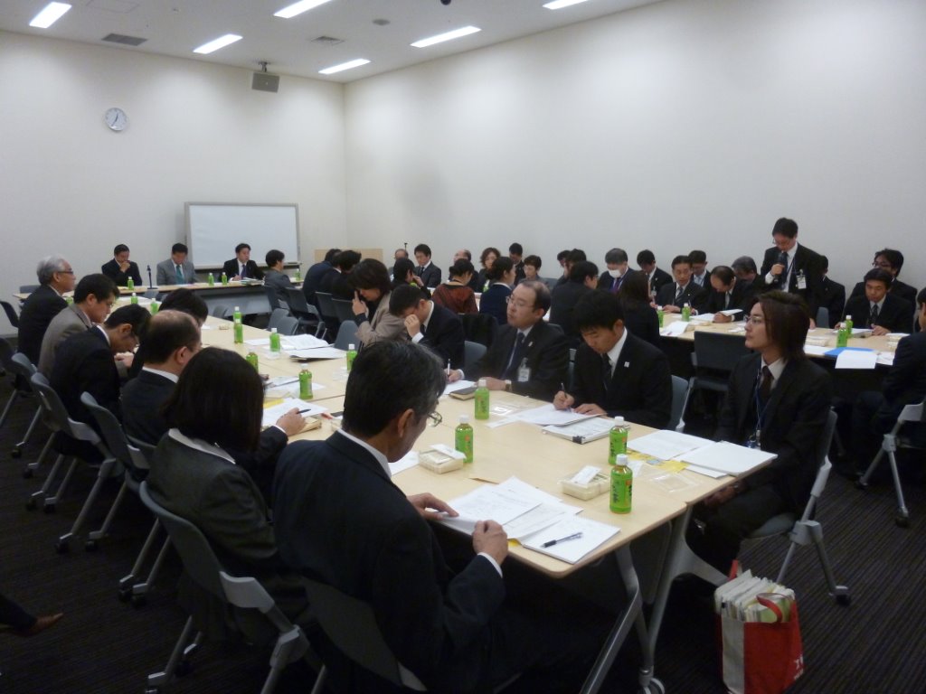 各団体からの要望を伺う 写真