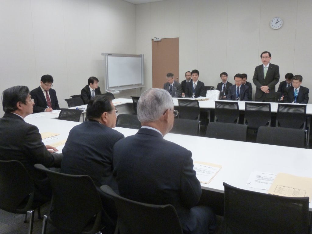 浜田復興副大臣 写真
