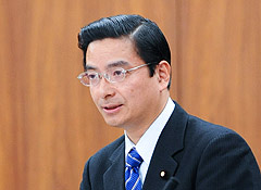 山本（博）氏＝参院厚労委