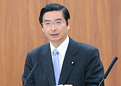 山本（博）氏＝１６日　参院厚労委