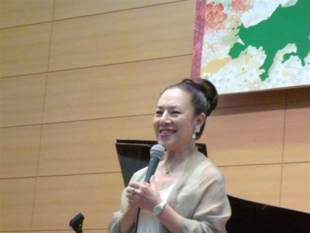 伊藤君子さん