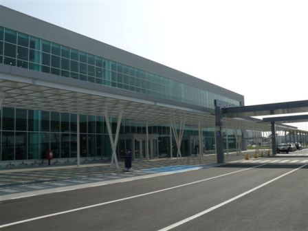 徳島阿波おどり空港