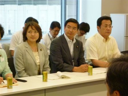 委員として参加