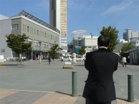 高松駅前