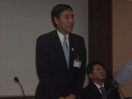 阿部知事