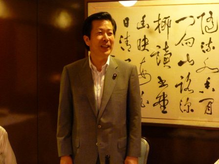 山口代表