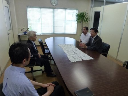 宇都宮会長と懇談(丹生谷市議と)