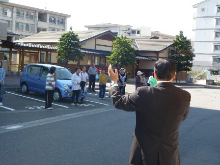 団地での応援演説