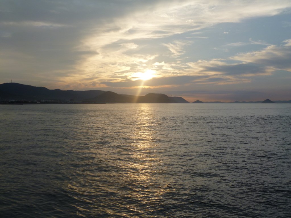 瀬戸内海の夕陽３
