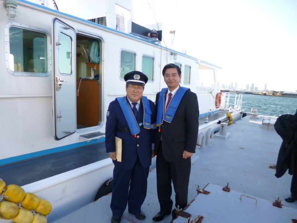 八田横浜税関長と