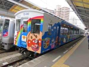 アンパンマントロッコ列車