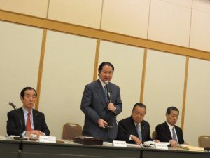 衛藤会長・漆原副会長ら 