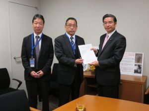 香川県建設労組　中西委員長らと