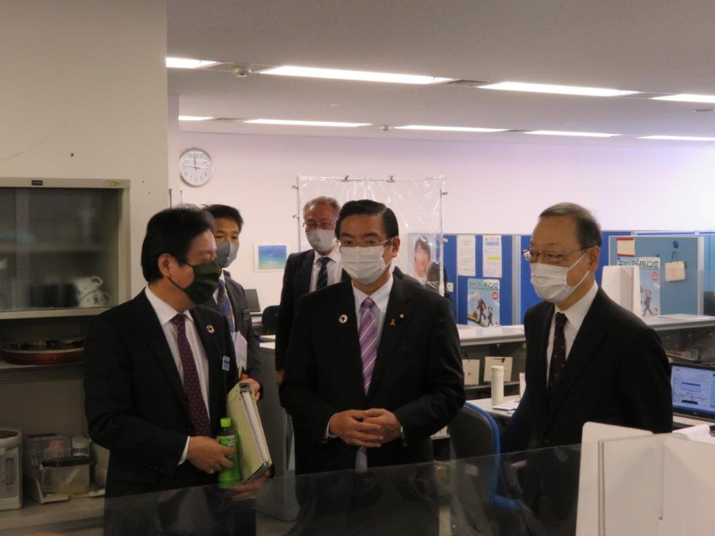 公益財団法人産業雇用安定センター熊本事務所及び合志市企業等連絡協議会と連携協定 合志市ホームページ