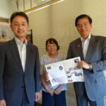 18年間交流を続けている地域活動支援センター「ほっとハウス」松本理事長と懇談(徳島県徳島市)の様子2