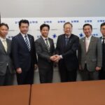 2期目当選　上定松江市長が公明党斉藤代表らに当選御礼・謝意（東京都）の様子5